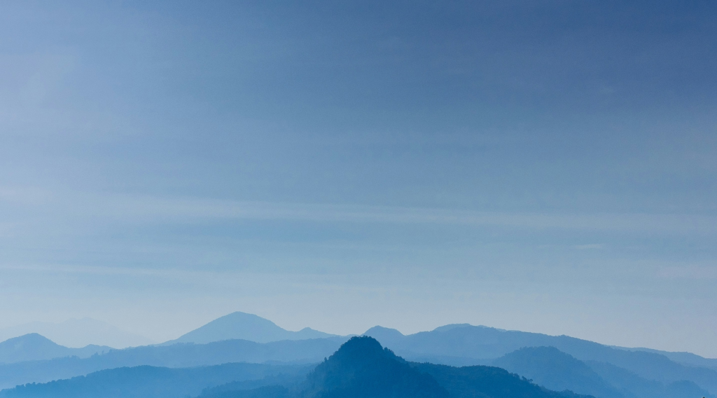 Image of mountain range with big sky above